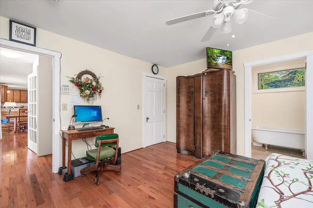 2867 Arcot Road Celina TN 38551