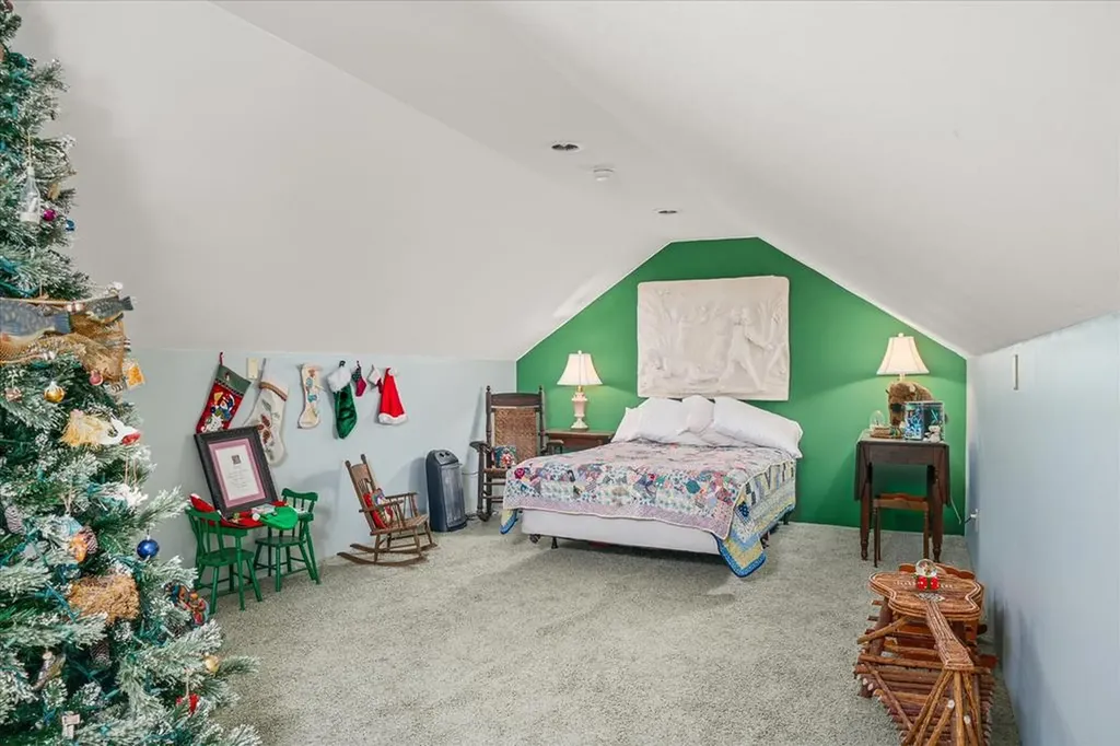 2867 Arcot Road Celina TN 38551