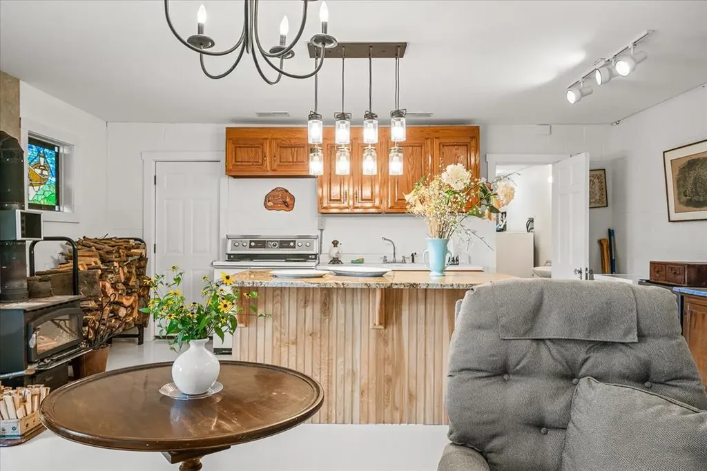 2867 Arcot Road Celina TN 38551