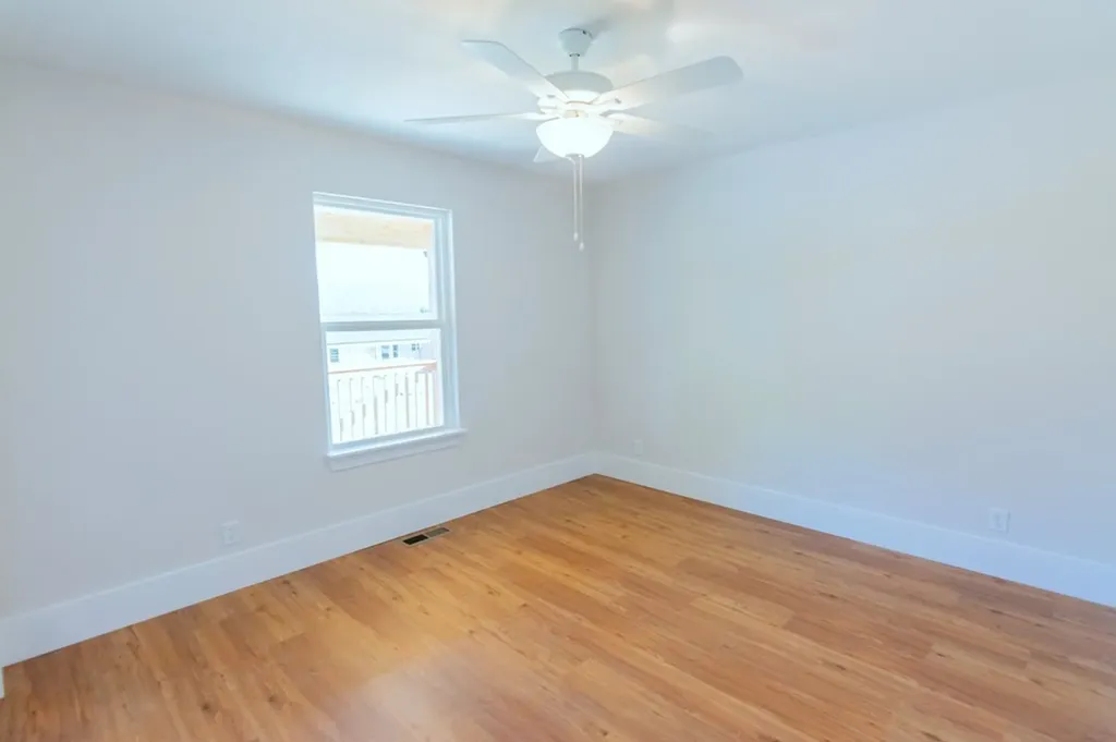 16 Lightning Lane Dunlap TN 37327