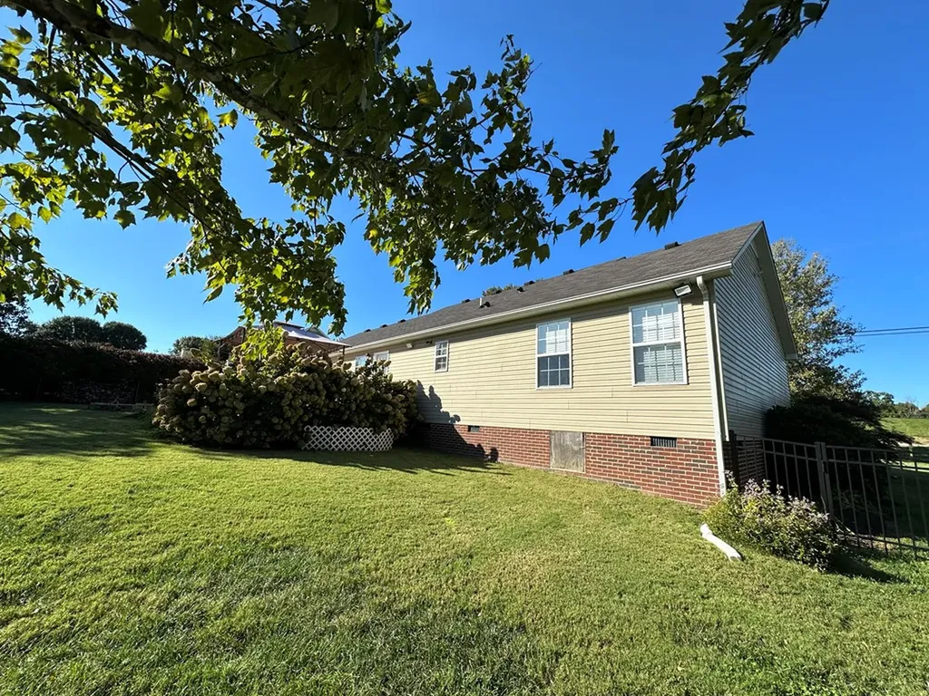 3878 Shipley Road Cookeville TN 38501
