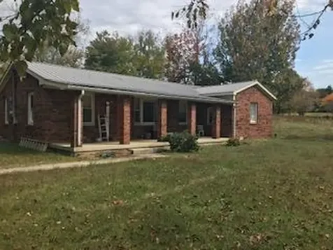 2035 York Highway Gainesboro TN 38562