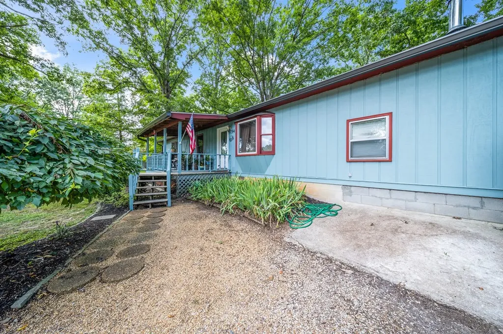 3754 Shady Oak Circle Cookeville TN 38501