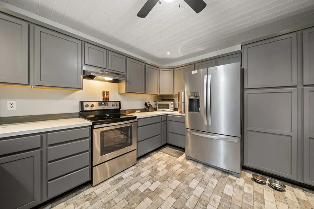 3754 Shady Oak Circle Cookeville TN 38501