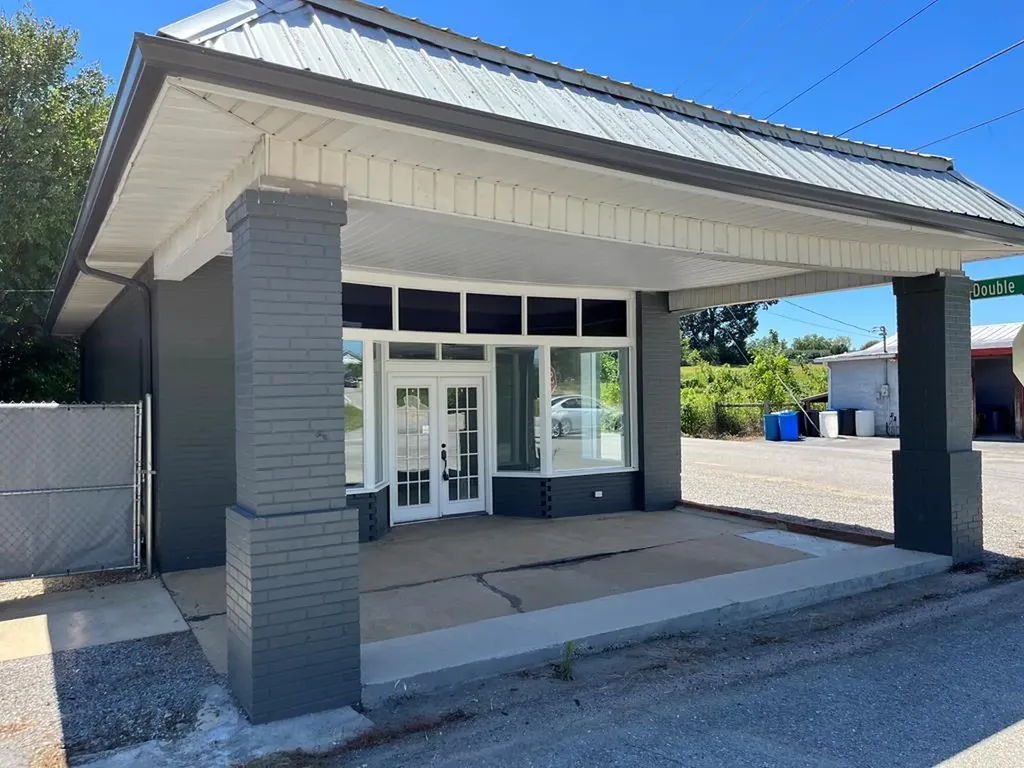 4628 W Broad Cookeville TN 38501
