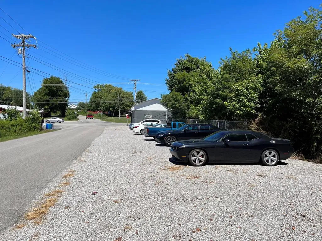4628 W Broad Cookeville TN 38501