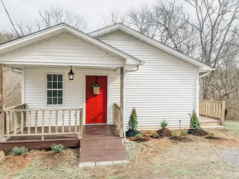 424 N Murray Street Gainesboro TN 38562