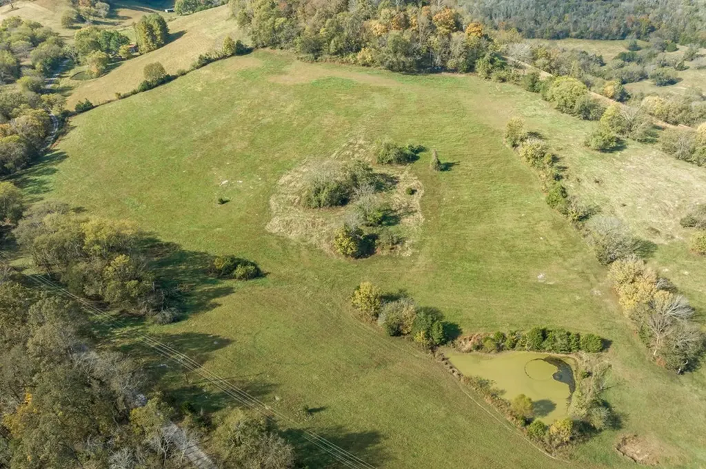 11528 Dodson Branch Highway Gainesboro TN 38562