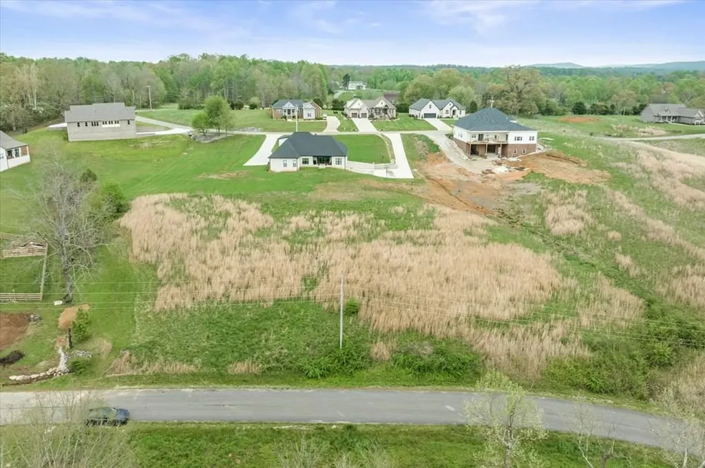 612 Thompson Creek Lane Cookeville TN 38506