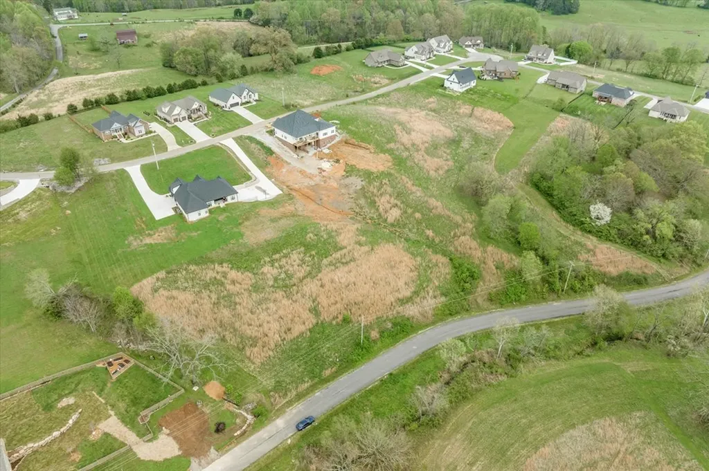 612 Thompson Creek Lane Cookeville TN 38506