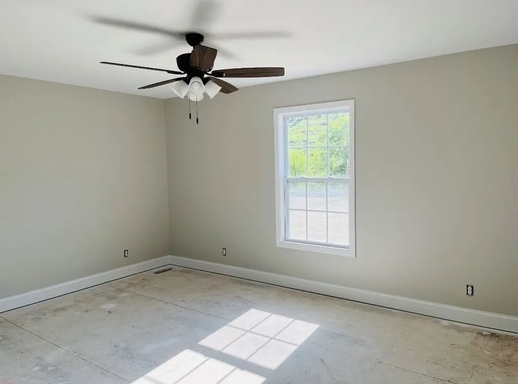 280 Club Springs Road Elmwood TN 38560