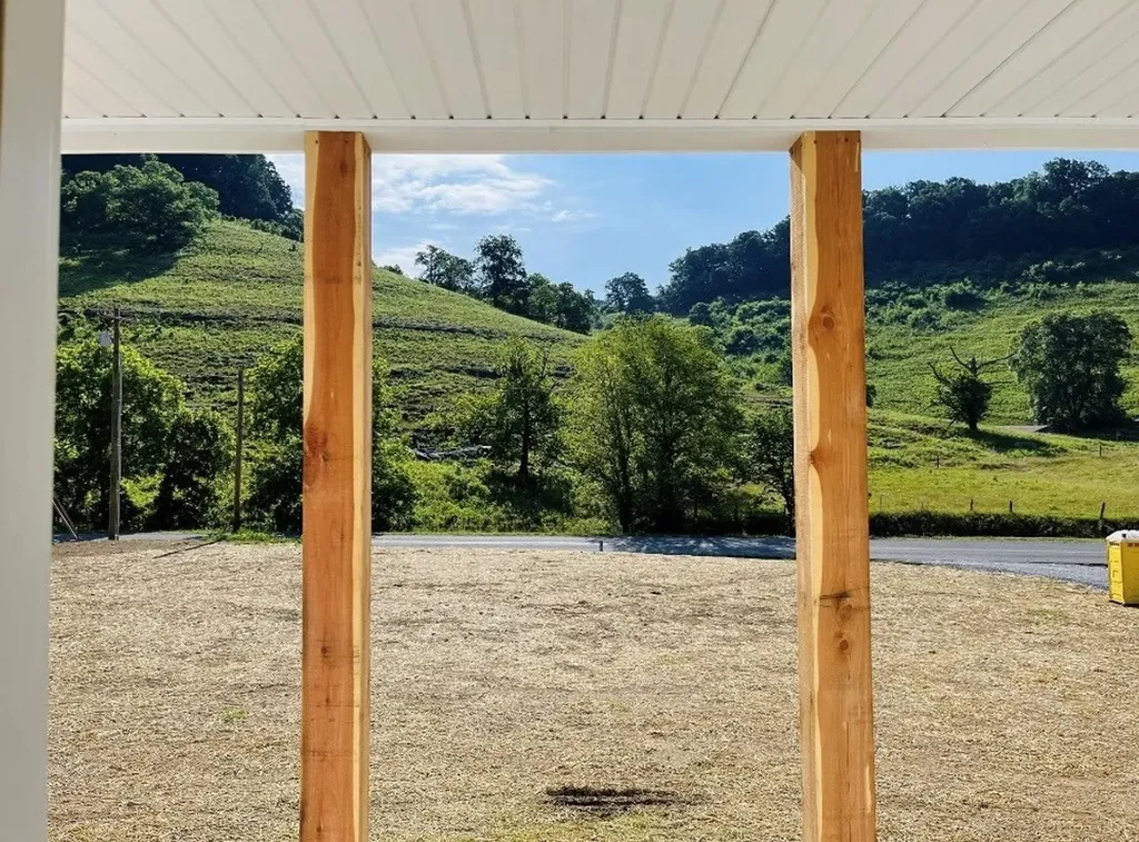 280 Club Springs Road Elmwood TN 38560