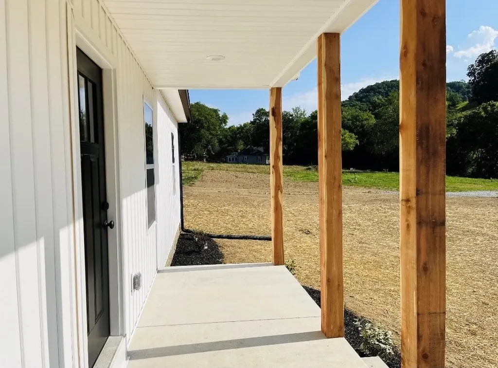 280 Club Springs Road Elmwood TN 38560