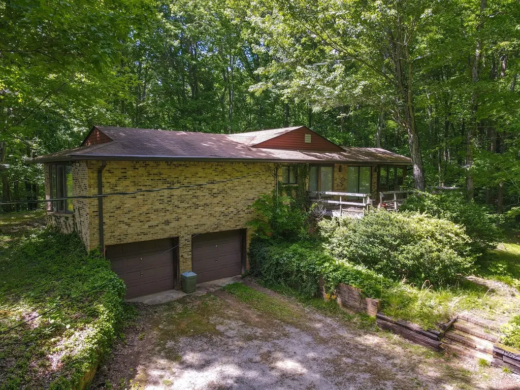 1267 North Pine Hill Road Cookeville TN 38501