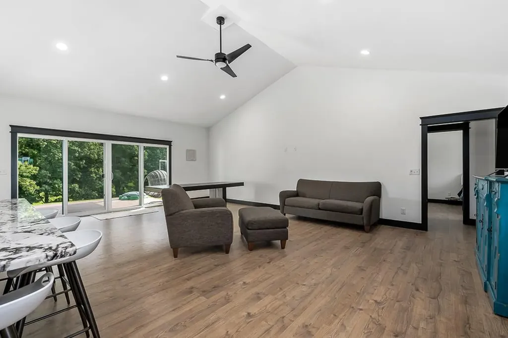 220 W Wilmouth Road Rickman TN 38580