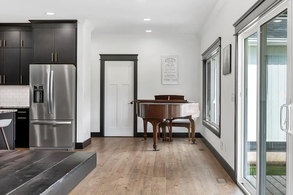 220 W Wilmouth Road Rickman TN 38580