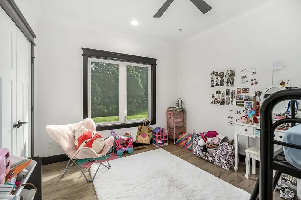 220 W Wilmouth Road Rickman TN 38580