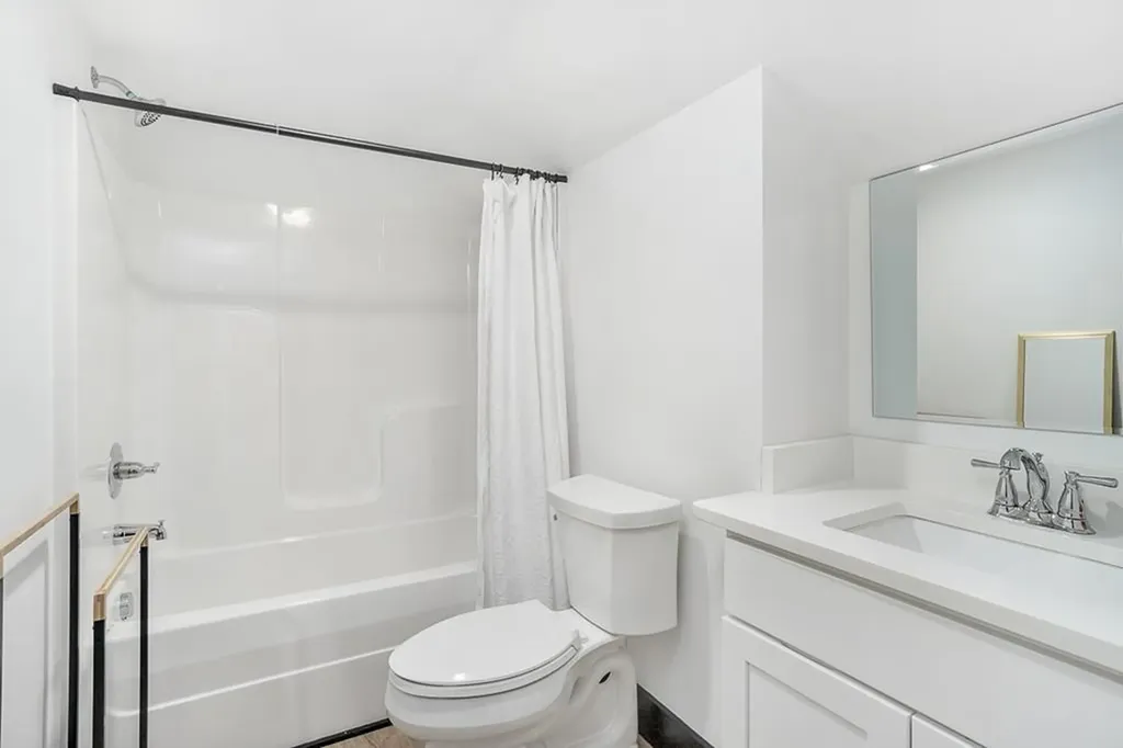 220 W Wilmouth Road Rickman TN 38580