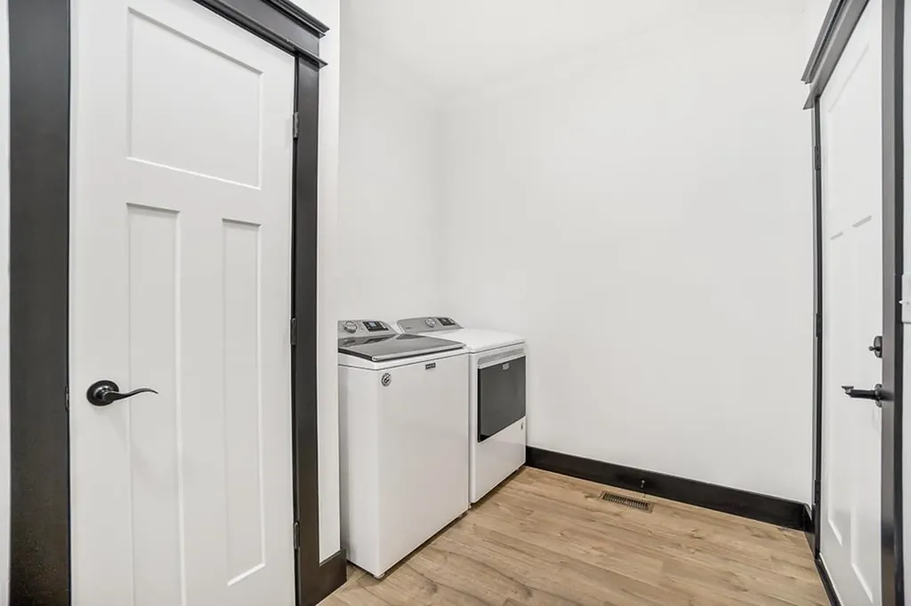 220 W Wilmouth Road Rickman TN 38580