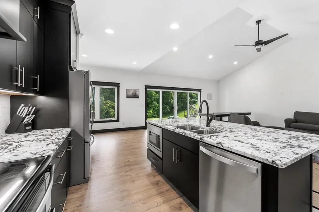 220 W Wilmouth Road Rickman TN 38580