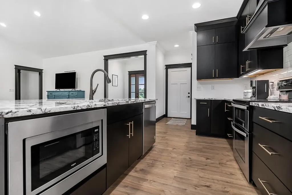 220 W Wilmouth Road Rickman TN 38580