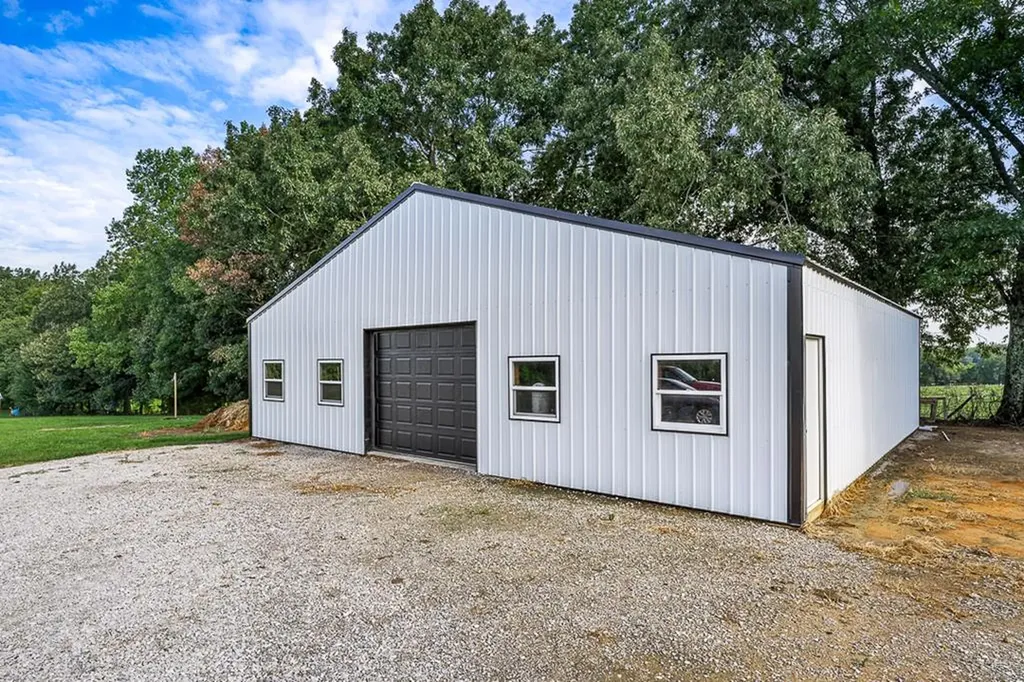 220 W Wilmouth Road Rickman TN 38580