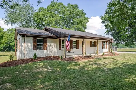 2630 Granville Highway Gainesboro TN 38562