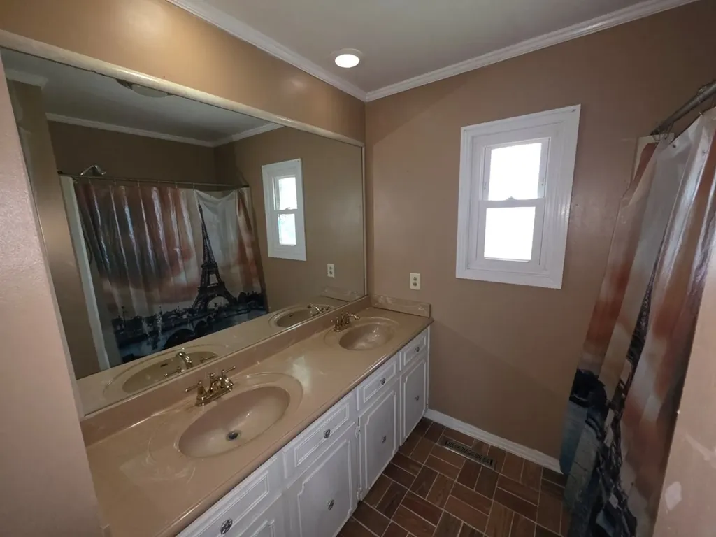 163 Ewing Lane Granville TN 38564-5025