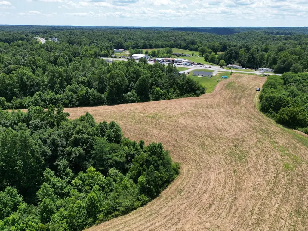 3225 S Grundy Quarles Highway Gainesboro TN 38562