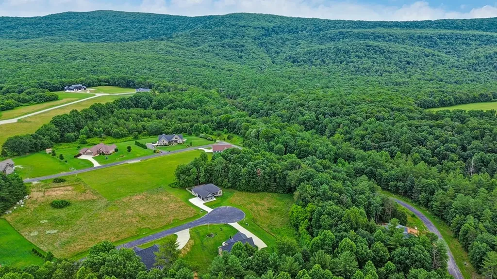 Tbd Suzie Court Crossville TN 38555