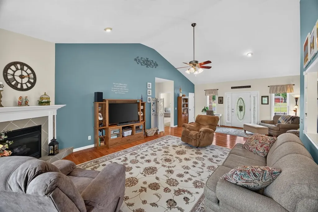 2231 Shelby Drive Cookeville TN 38501