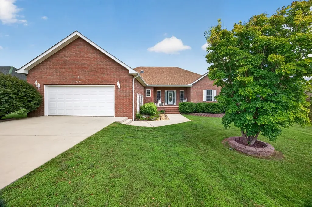 2231 Shelby Drive Cookeville TN 38501