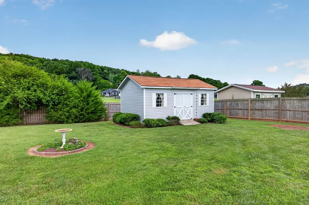 2231 Shelby Drive Cookeville TN 38501