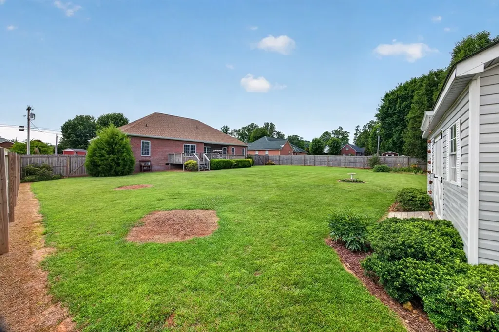2231 Shelby Drive Cookeville TN 38501