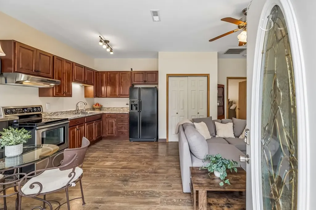 18 York Lane Elmwood TN 38560