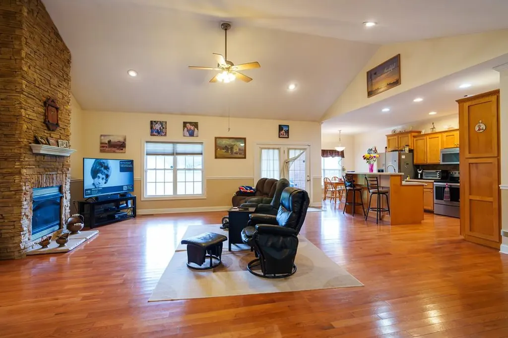 921 NE Green Meadows Road Cookeville TN 38506