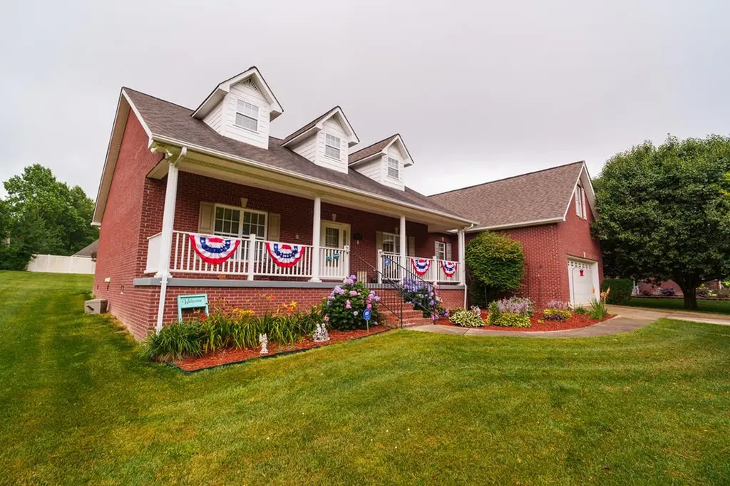 921 NE Green Meadows Road Cookeville TN 38506
