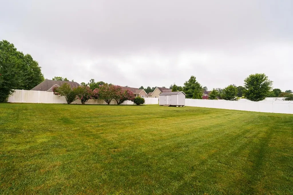 921 NE Green Meadows Road Cookeville TN 38506