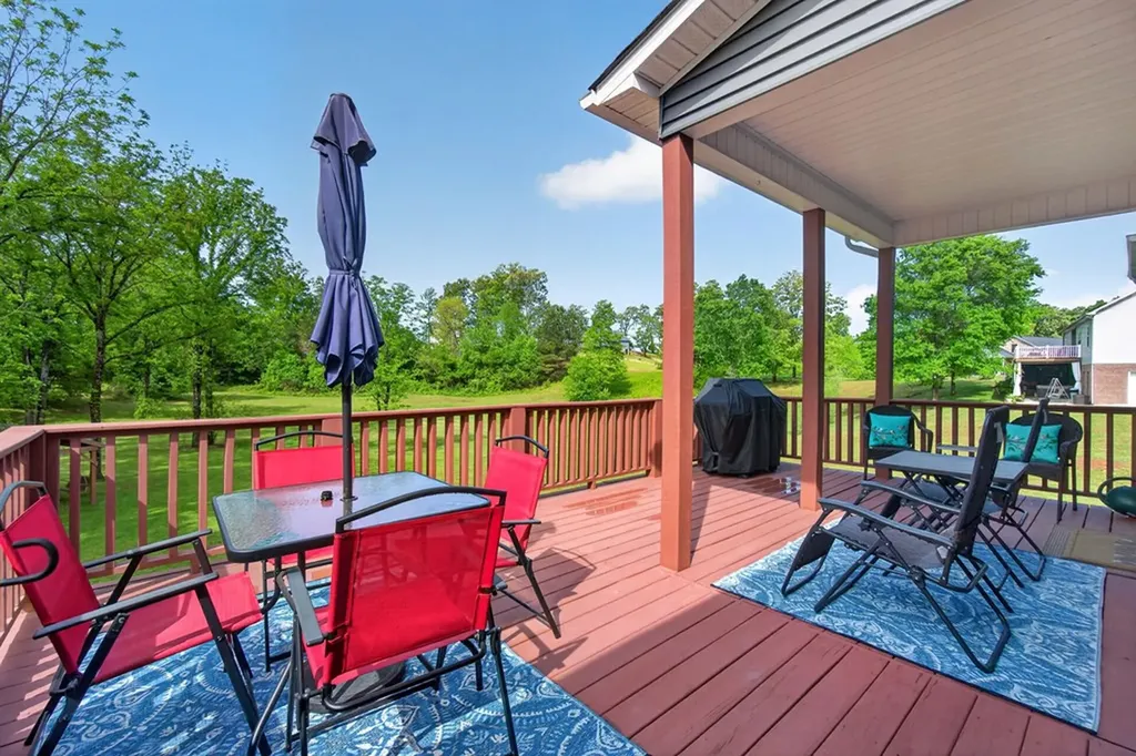 633 Victoria Lane Sparta TN 38583