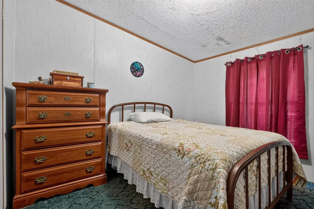 3013 Upper Hilham Road Livingston TN 38570