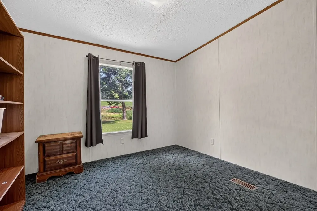 3013 Upper Hilham Road Livingston TN 38570