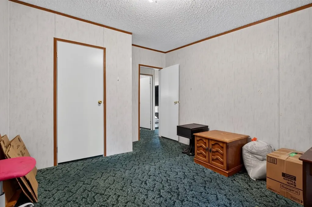 3013 Upper Hilham Road Livingston TN 38570