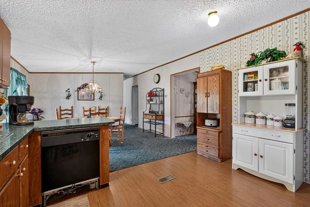 3013 Upper Hilham Road Livingston TN 38570