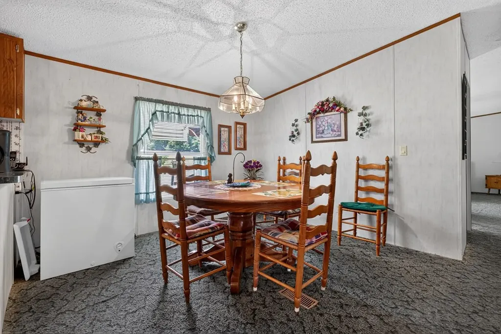 3013 Upper Hilham Road Livingston TN 38570
