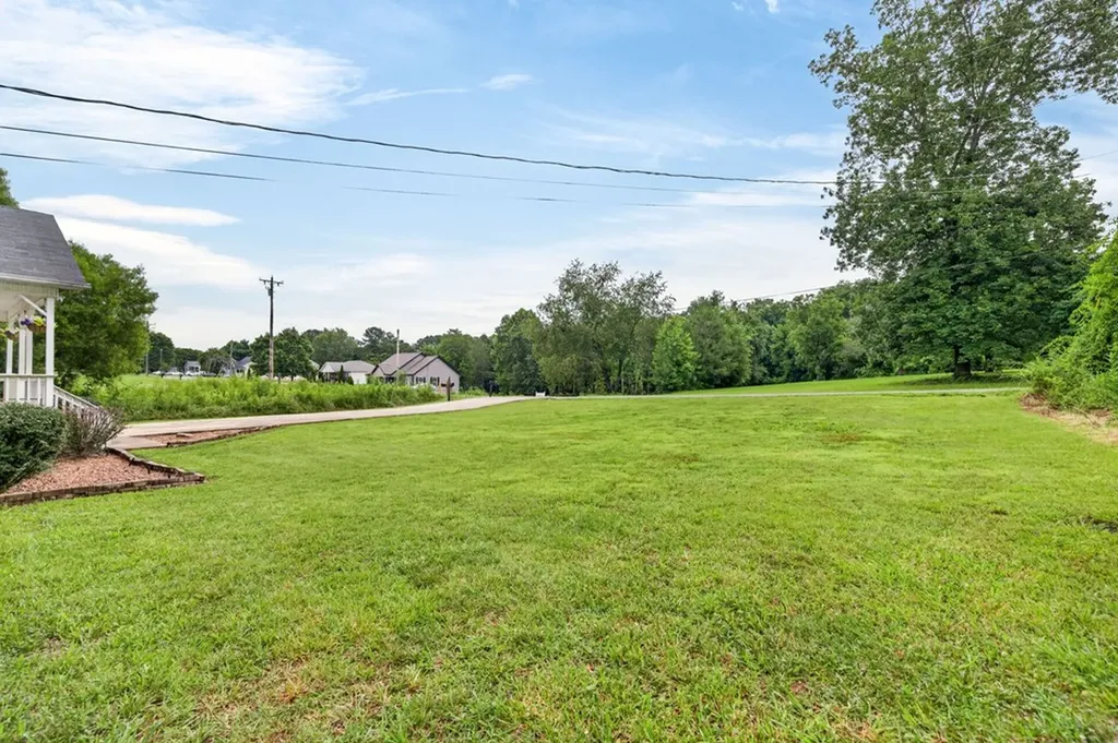 463 Hennessee Avenue Morrison TN 37357