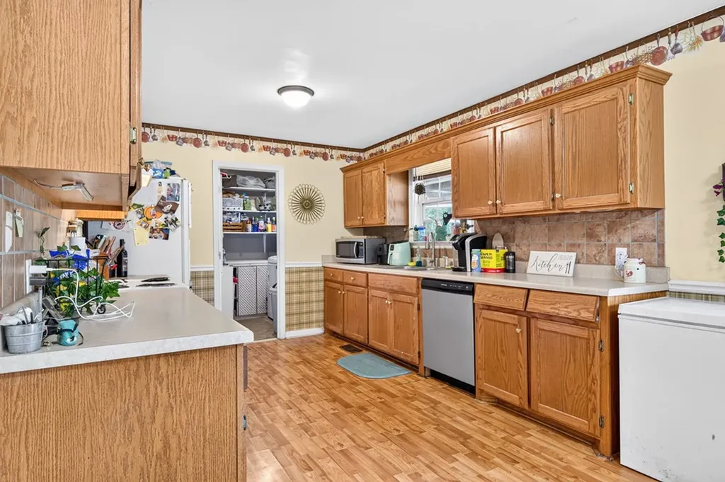 463 Hennessee Avenue Morrison TN 37357