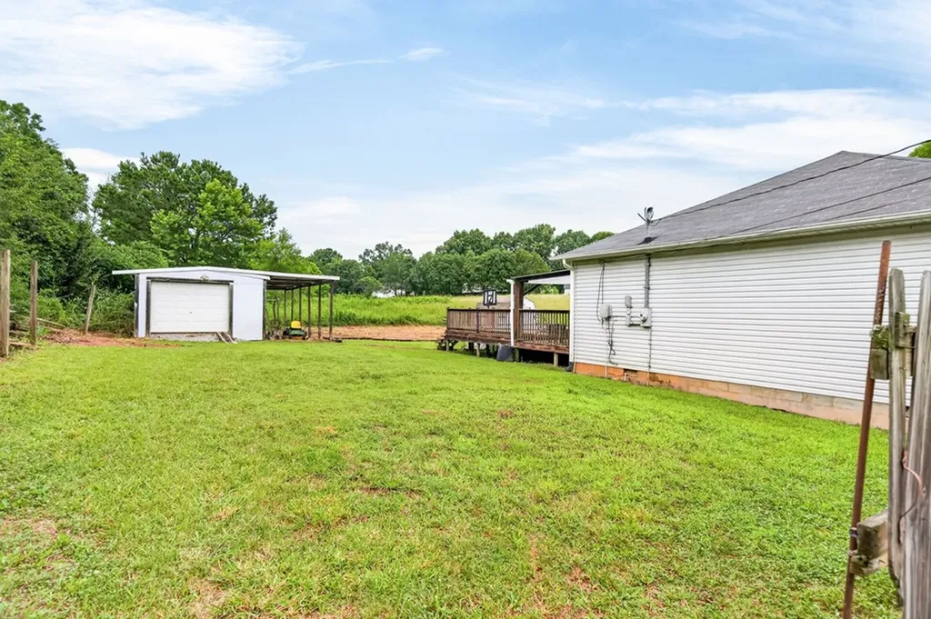 463 Hennessee Avenue Morrison TN 37357