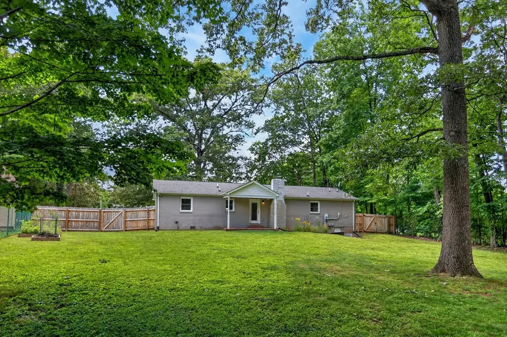 1111 Park Drive Cookeville TN 38501