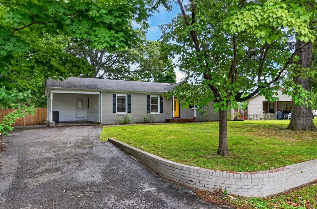 1111 Park Drive Cookeville TN 38501