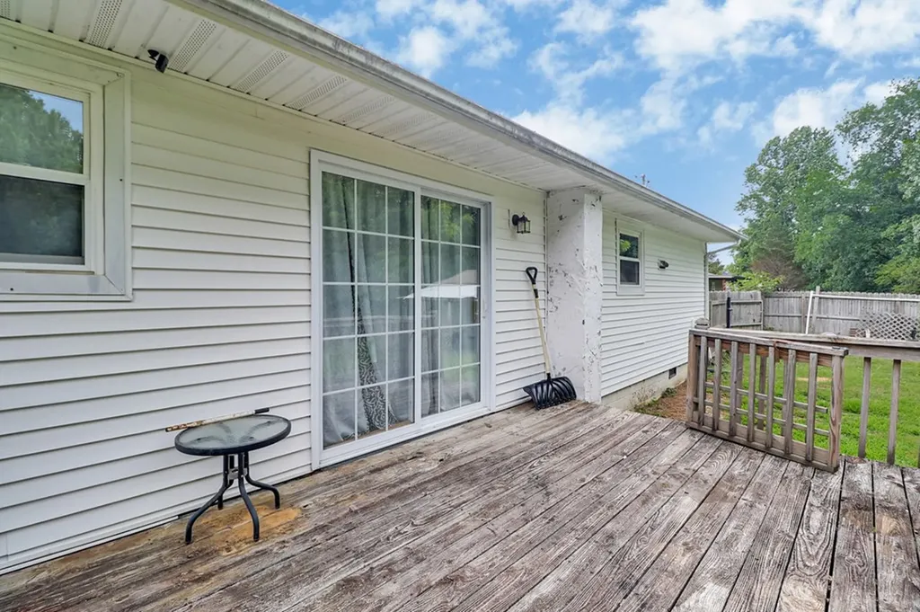111 Meadow Creek Drive Crossville TN 38572